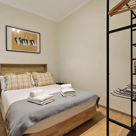 Enjoy Apartments Donna Apartment Barcelona